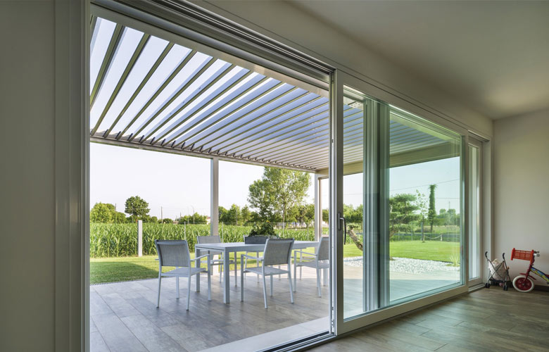 Gibus Joy - detail lamelové střechy