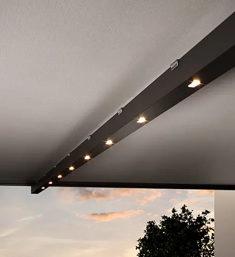 Napínaná markýza Gibus Nivo – LED mikrospoty v kazetě
